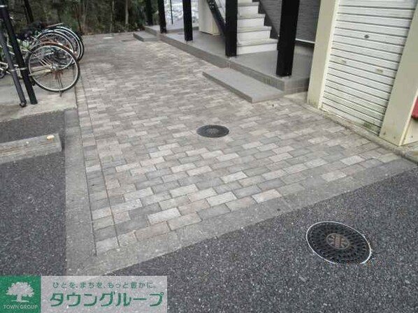 レオパレスネスト鳶尾の物件内観写真